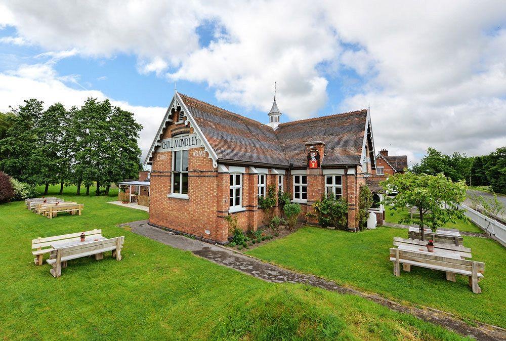 Wrenbury The Cholmondeley Arms酒店 外观 照片